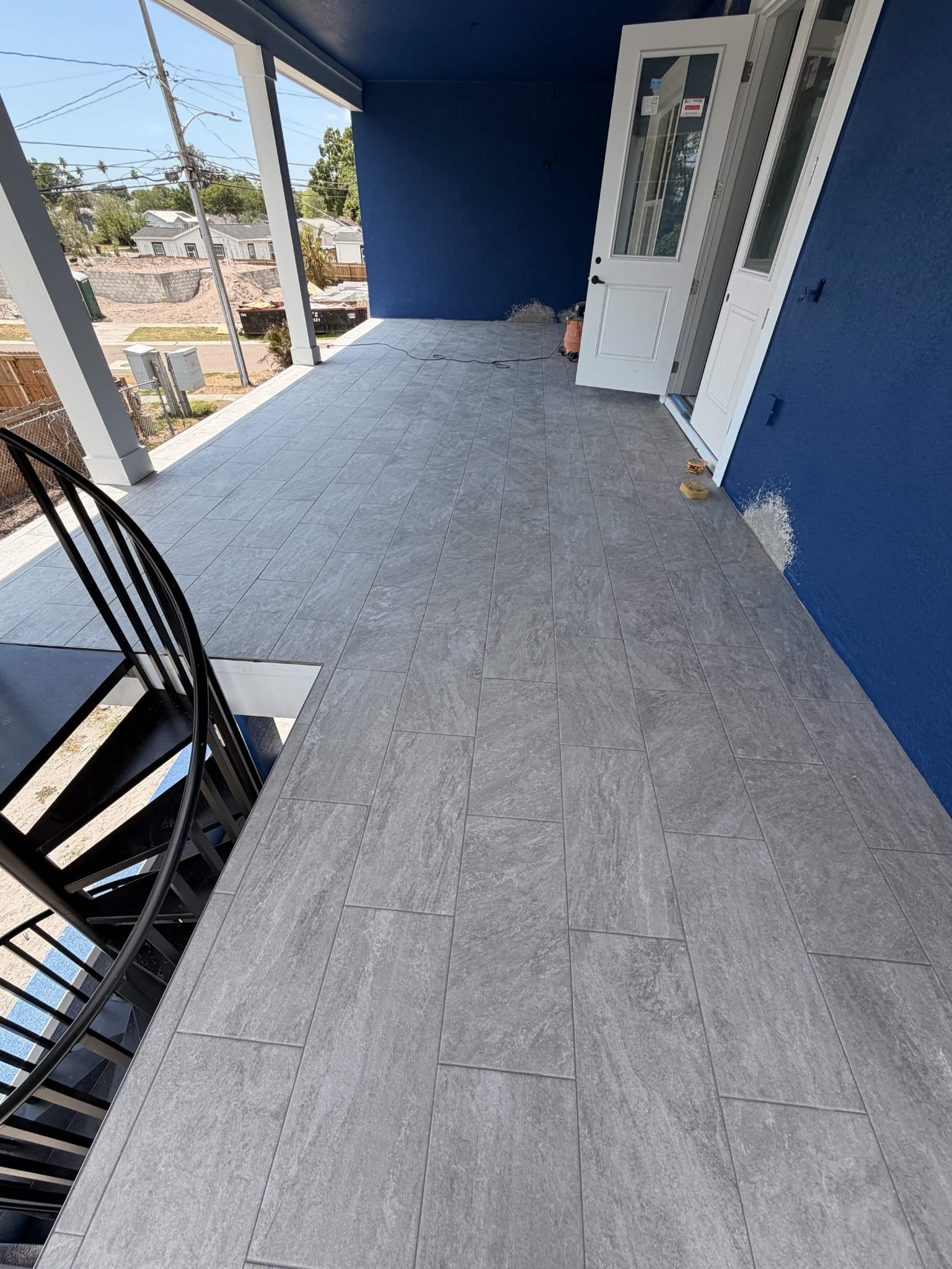 Bunny Nest balcony tile project